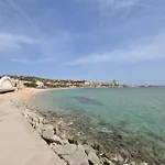 1 Bedroom Front In *
