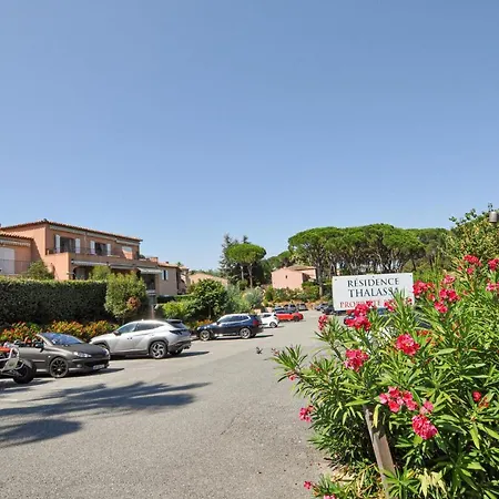 Beautiful In With Kitchen * Sainte-Maxime